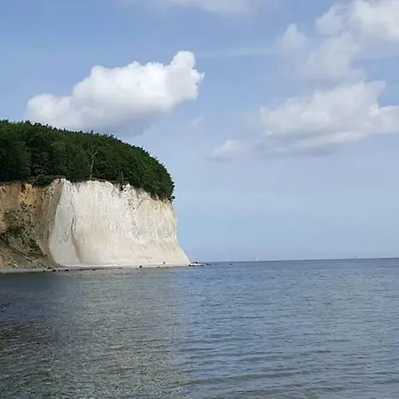 アパート Ruegen-freiheit