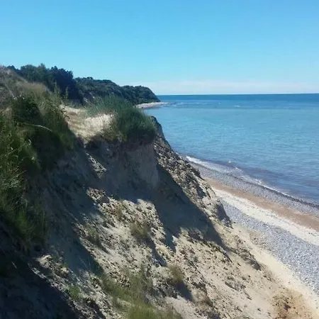 アパート Ruegen-freiheit